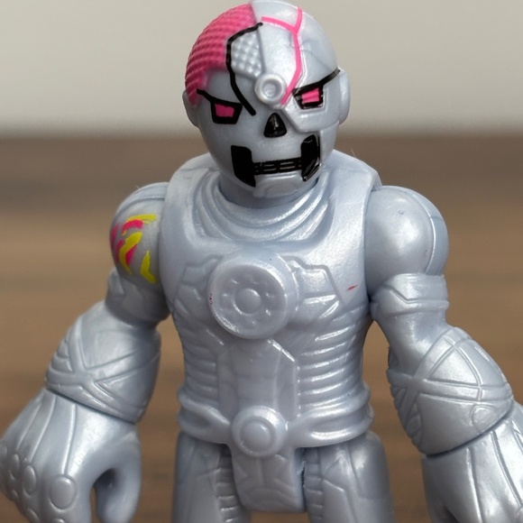 Imaginext DC Comics Super Friends BRAINIAC Figure Superman Villain Posable Toy - Picture 10 of 10